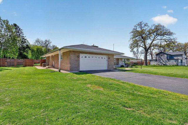5138 E County Road S, Beloit, WI 53511