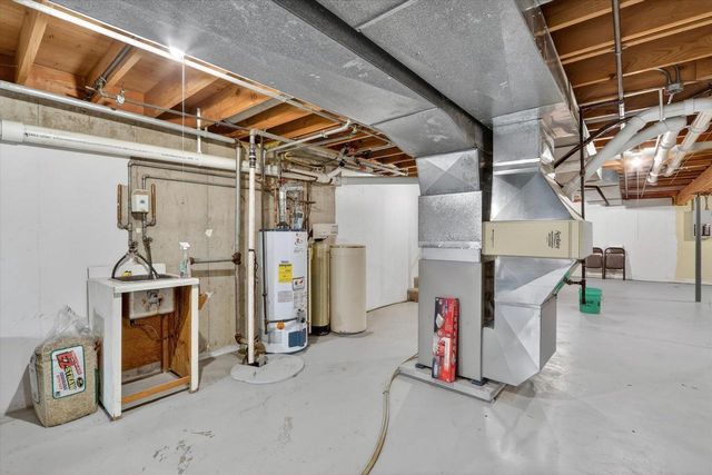 5138 E County Road S, Beloit, WI 53511