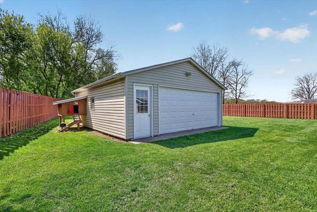 5138 E County Road S, Beloit, WI 53511