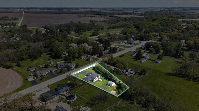 5138 E County Road S, Beloit, WI 53511