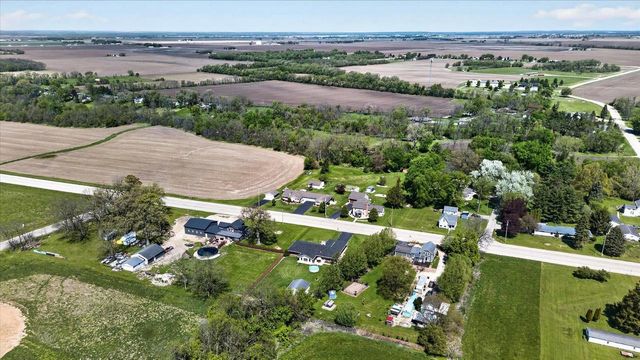 5138 E County Road S, Beloit, WI 53511