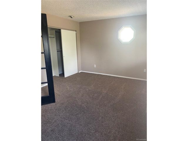 3866 Dyanna Dr, Thornton, CO 80241
