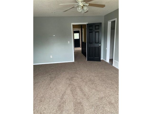 3866 Dyanna Dr, Thornton, CO 80241