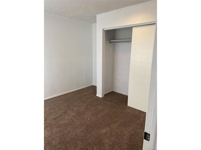 3866 Dyanna Dr, Thornton, CO 80241