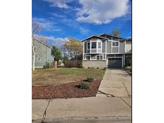 3866 Dyanna Dr, Thornton, CO 80241