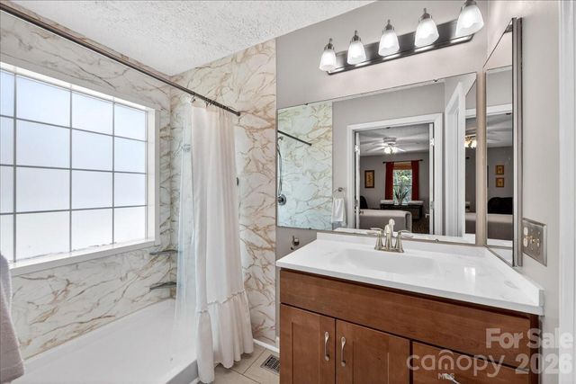 2534 Clearkirk Court, Matthews, NC 28105