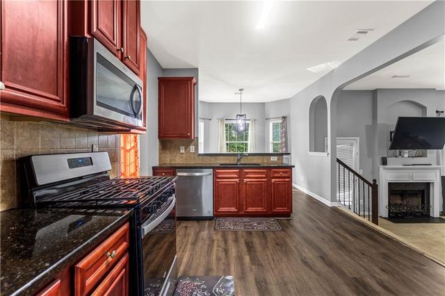 3781 Sunbridge Drive, Snellville, GA 30039