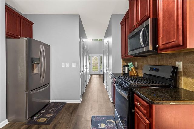 3781 Sunbridge Drive, Snellville, GA 30039