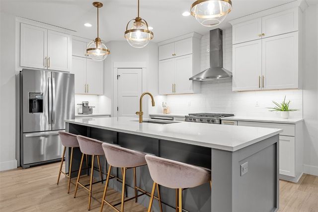 3122 Timber Ridge Court, Hiawatha, IA 52233