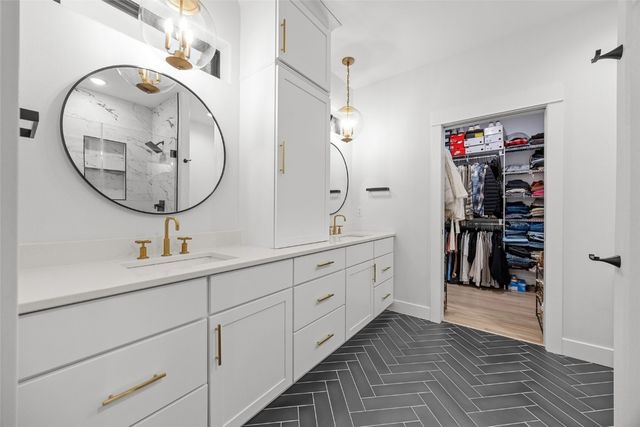 3122 Timber Ridge Court, Hiawatha, IA 52233