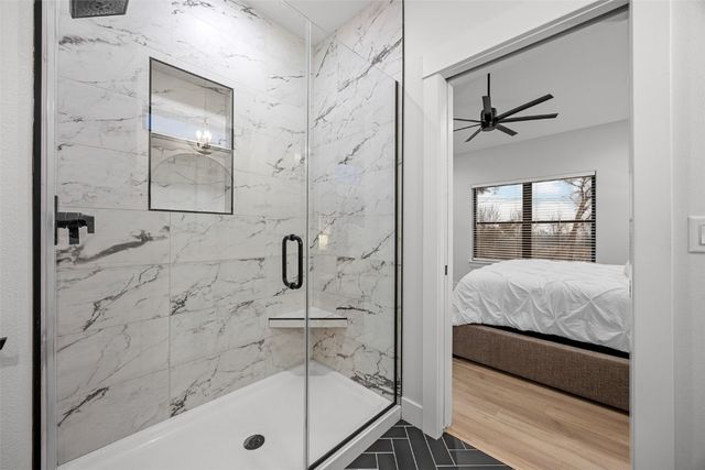 3122 Timber Ridge Court, Hiawatha, IA 52233