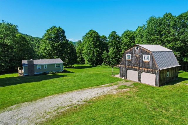 139 Cozzens Road, Huntington, VT 05462
