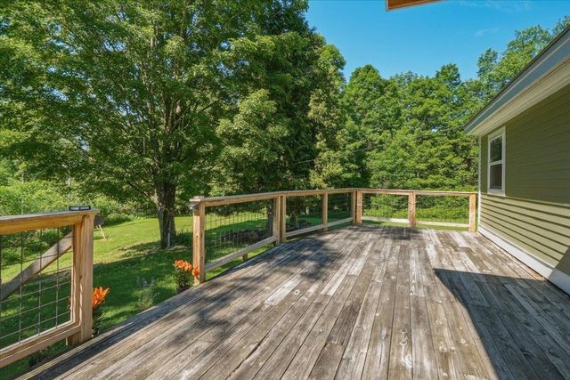 139 Cozzens Road, Huntington, VT 05462