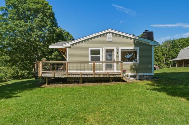139 Cozzens Road, Huntington, VT 05462