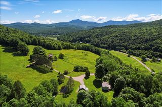 139 Cozzens Road, Huntington, VT 05462
