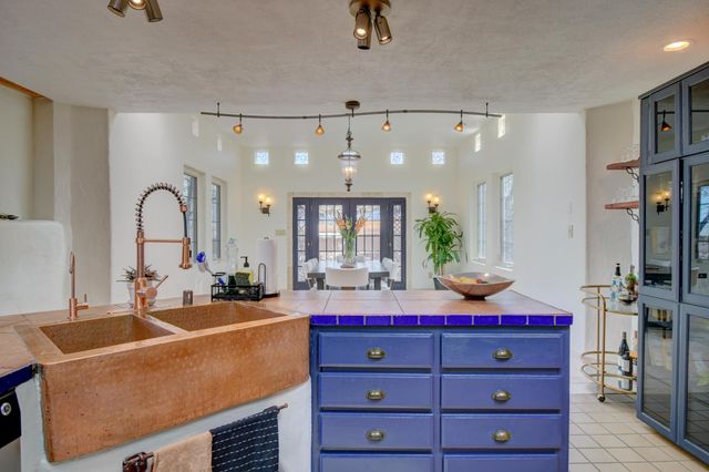 1735 Camino De La Tierra, Corrales, NM 87048