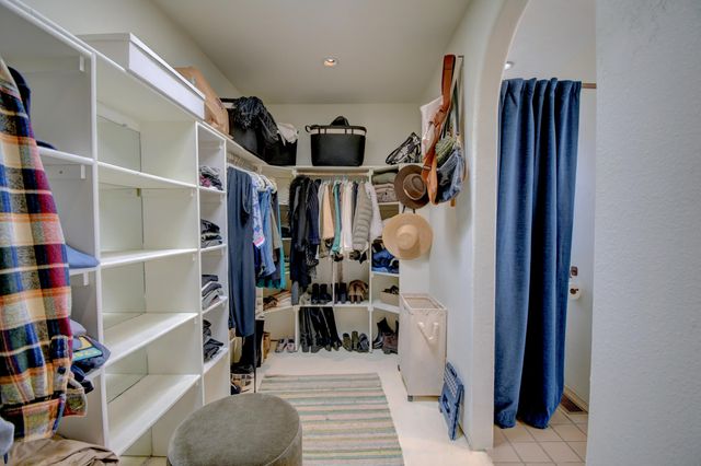 1735 Camino De La Tierra, Corrales, NM 87048