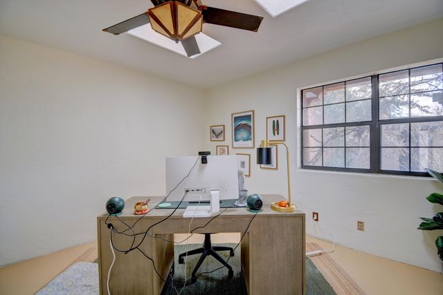 1735 Camino De La Tierra, Corrales, NM 87048