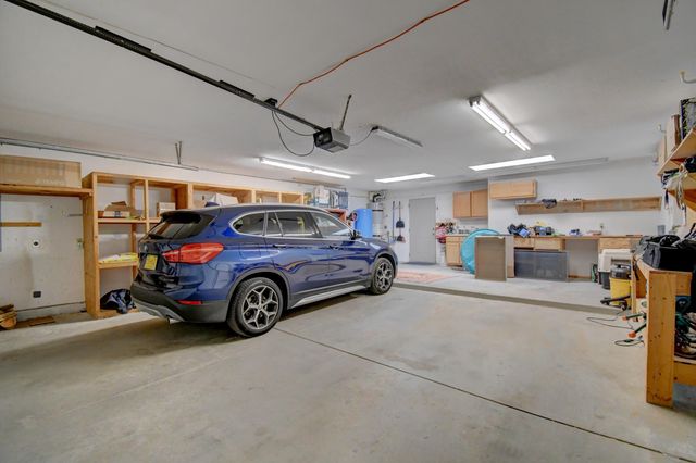 1735 Camino De La Tierra, Corrales, NM 87048