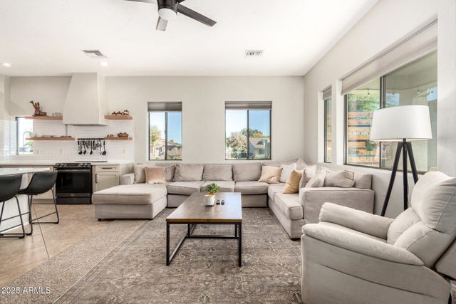 18811 W COLLEGE Drive, Litchfield Park, AZ 85340