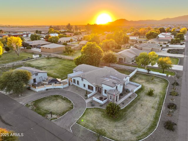 18811 W COLLEGE Drive, Litchfield Park, AZ 85340