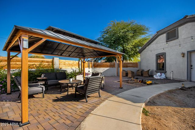 18811 W COLLEGE Drive, Litchfield Park, AZ 85340