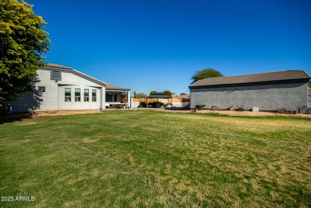 18811 W COLLEGE Drive, Litchfield Park, AZ 85340