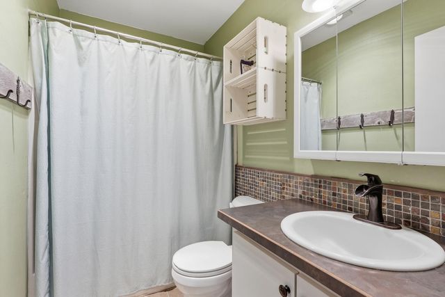 1449 SE Lostine Circle, Bend, OR 97702