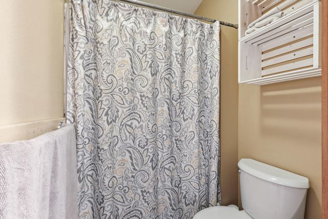 1449 SE Lostine Circle, Bend, OR 97702