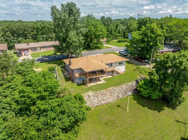 39 James River Road, Kimberling City, MO 65686