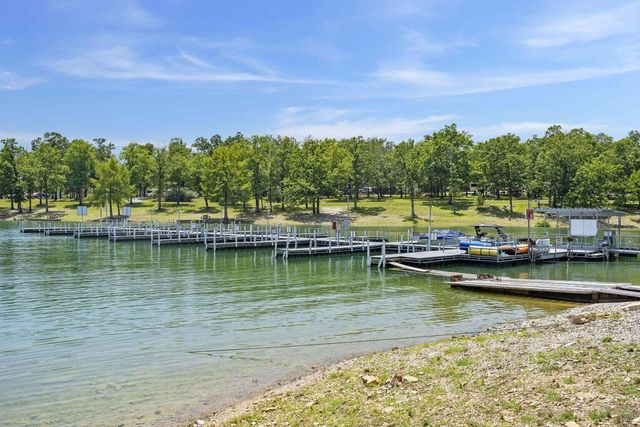 39 James River Road, Kimberling City, MO 65686