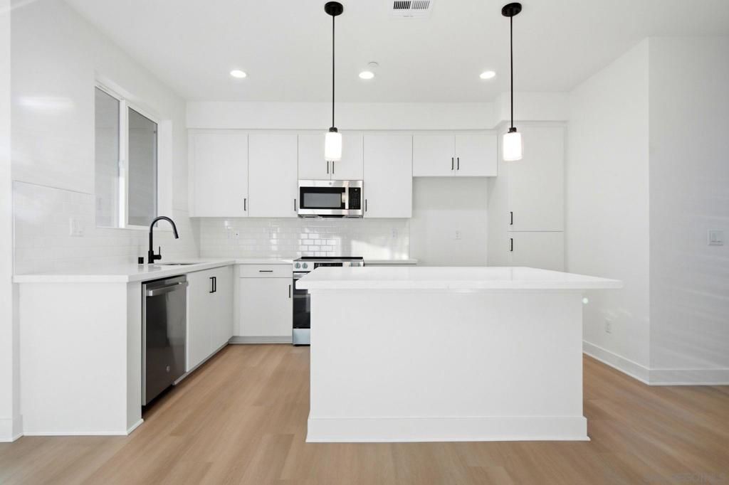 205 Sarina Lane, San Marcos, CA 92069 — photo 2
