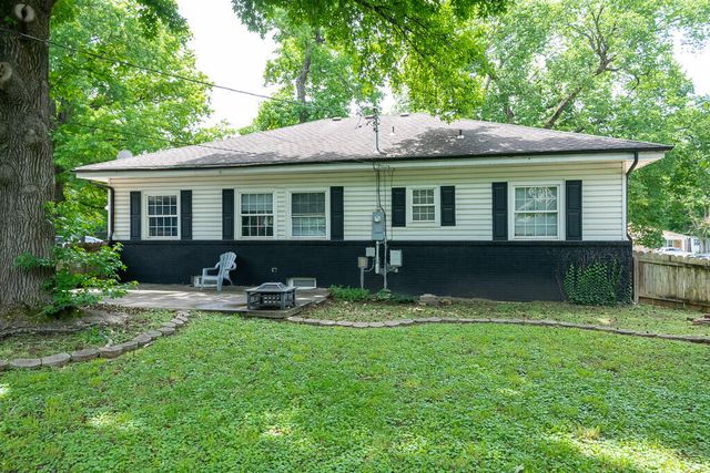 1218 S National Avenue, Springfield, MO 65804