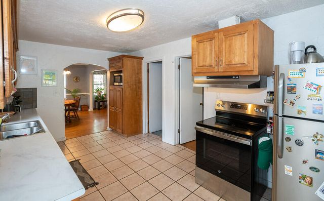 1218 S National Avenue, Springfield, MO 65804