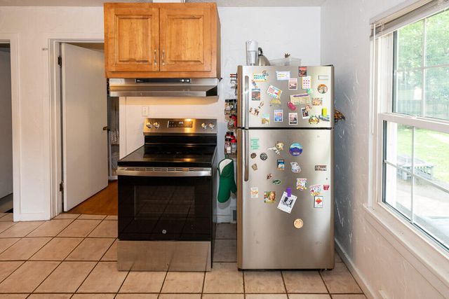 1218 S National Avenue, Springfield, MO 65804