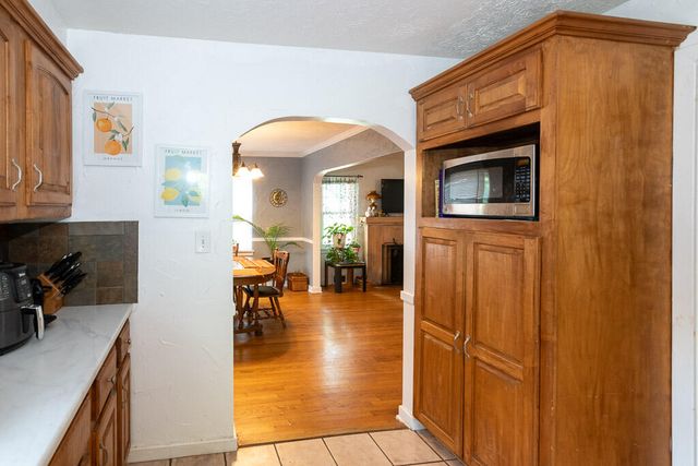 1218 S National Avenue, Springfield, MO 65804