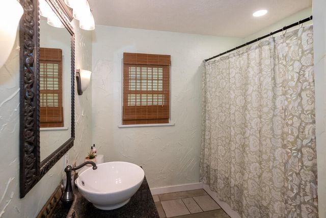 1218 S National Avenue, Springfield, MO 65804