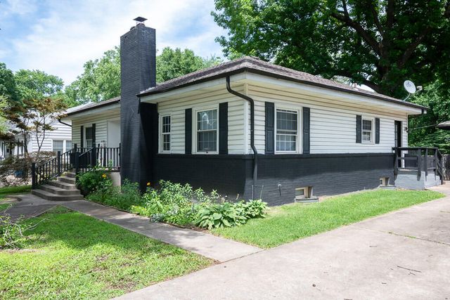 1218 S National Avenue, Springfield, MO 65804