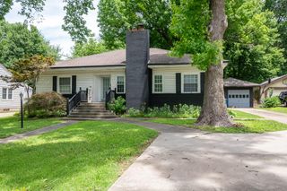 1218 S National Avenue, Springfield, MO 65804