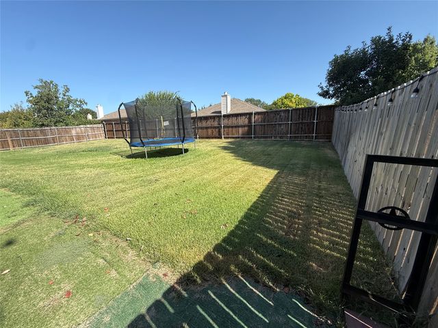 15674 Wrangler Drive, Frisco, TX 75035