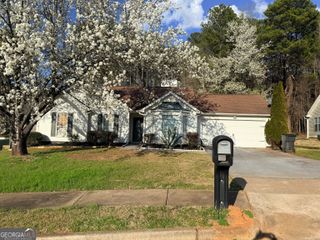 605 Samantha Circle, Stockbridge, GA 30281