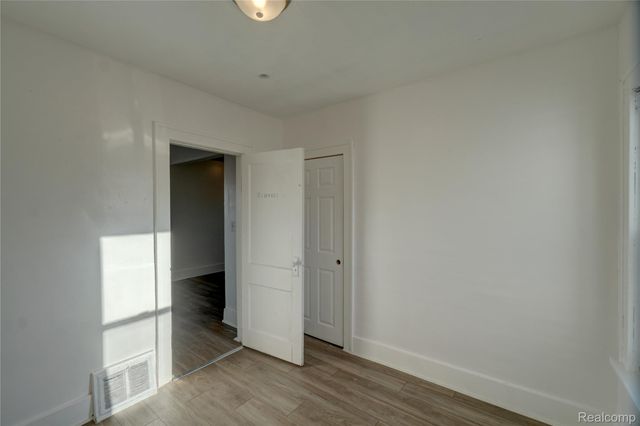 320 Hudson Street, Wyandotte, MI 48192