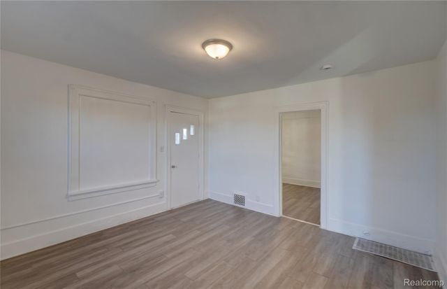 320 Hudson Street, Wyandotte, MI 48192