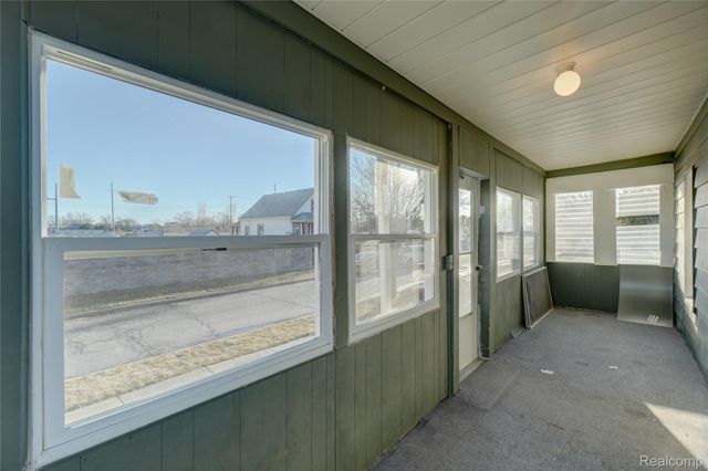 320 Hudson Street, Wyandotte, MI 48192