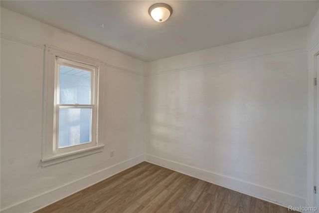 320 Hudson Street, Wyandotte, MI 48192