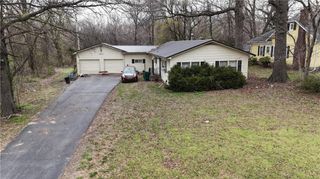 1401 N Main Street, Pittsburg, KS 66762