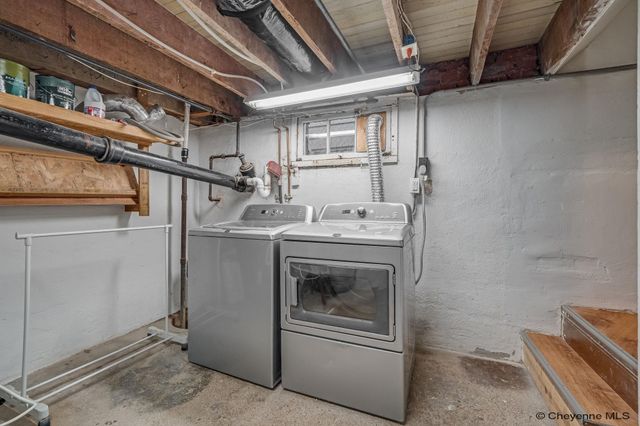 907 W PERSHING BLVD, Cheyenne, WY 82001