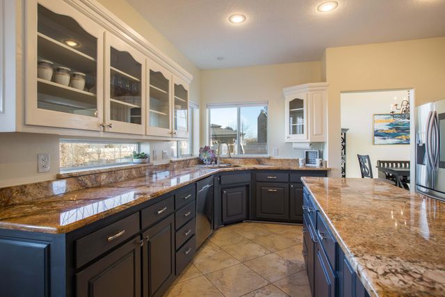 3557 Newcastle Drive SE, Rio Rancho, NM 87124