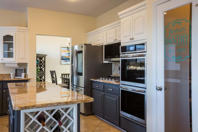 3557 Newcastle Drive SE, Rio Rancho, NM 87124