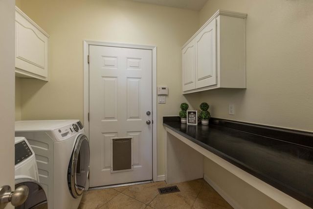 3557 Newcastle Drive SE, Rio Rancho, NM 87124